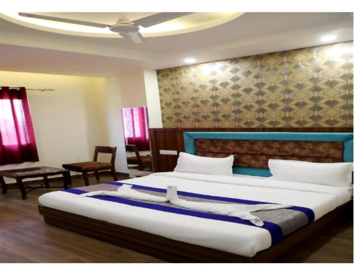 Hotel Royal Villa 2, Amritsar Exterior foto