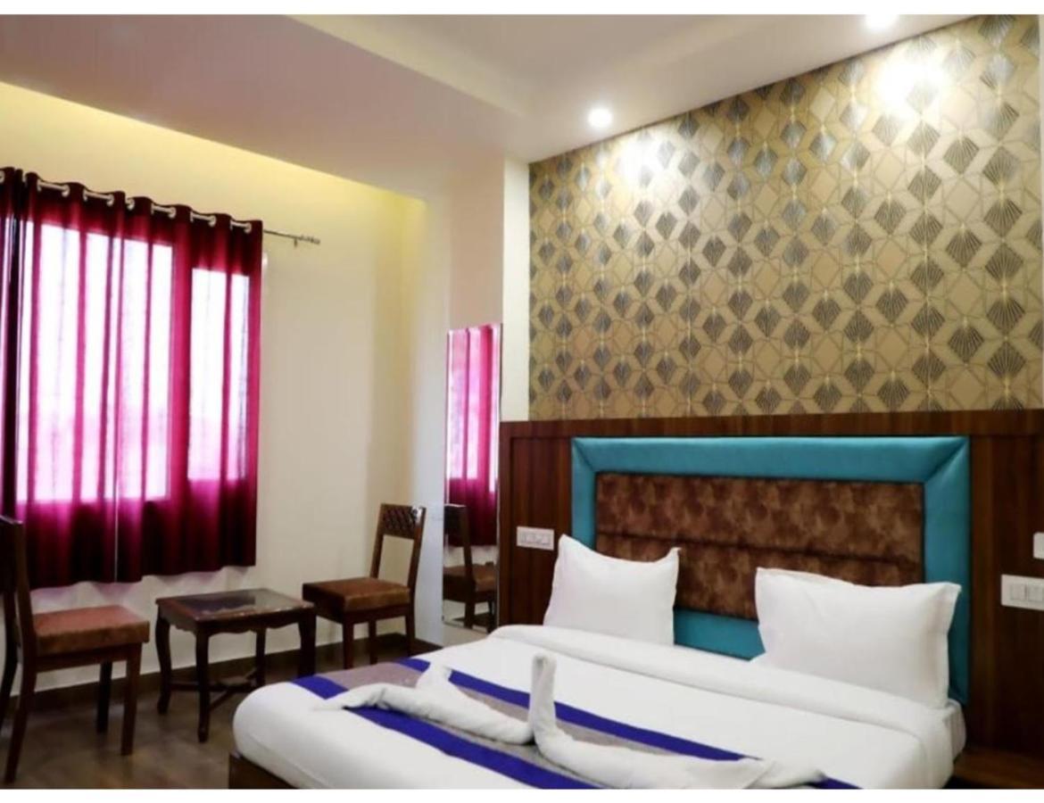 Hotel Royal Villa 2, Amritsar Exterior foto
