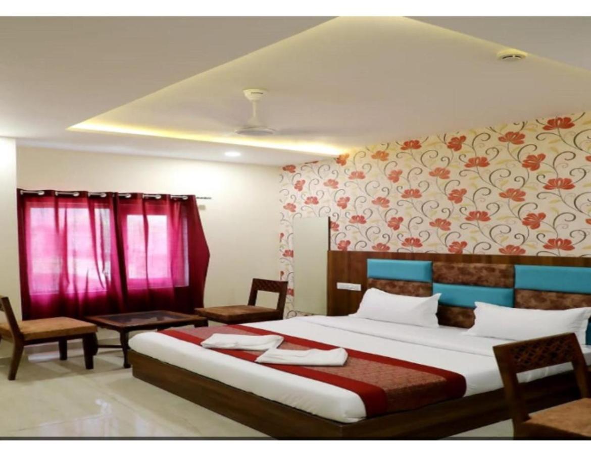 Hotel Royal Villa 2, Amritsar Exterior foto